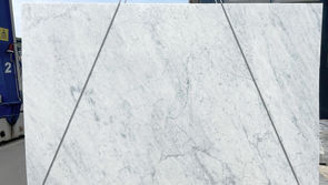 Bianco Carrara MoiMar.jpeg